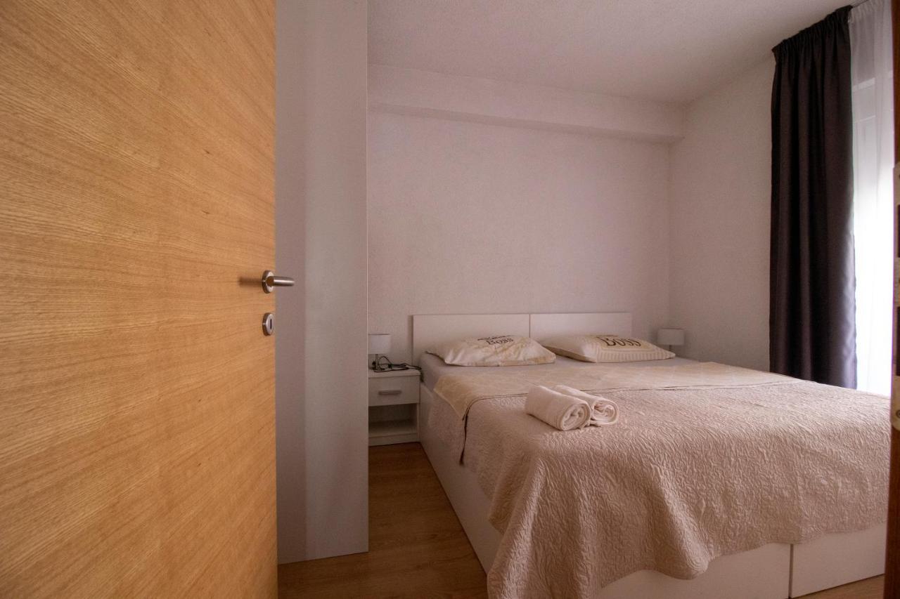 Apartmani Olivia Bibinje Extérieur photo