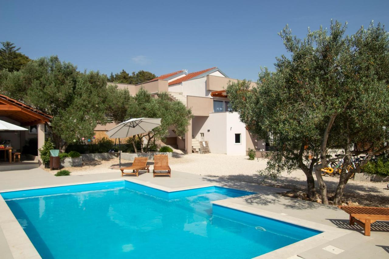 Apartmani Olivia Bibinje Extérieur photo